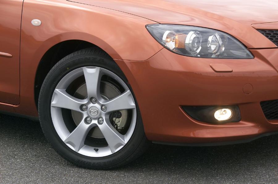  Mazda3 2003 года  (фото 138 из 142)